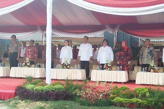 Menpora Imam Nahrawi Tutup Kirab Pemuda Nusantara di Kabupaten Blitar Menpora Imam Nahrawi Tutup Kirab Pemuda Nusantara di Kabupaten Blitar