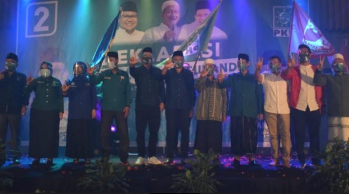 Gelar Deklarasi, Gus Muhdlor-Subandi Siap Gerakkan 16 Ribu Relawan Pemenangan Gelar Deklarasi, Gus Muhdlor-Subandi Siap Gerakkan 16 Ribu Relawan Pemenangan