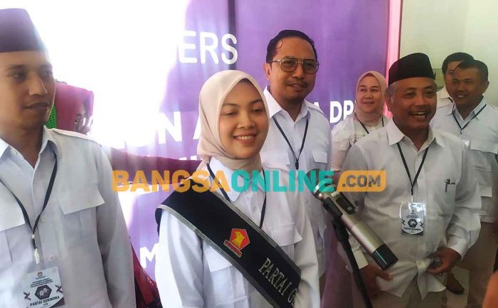 Di KPU Jombang, Gerindra Siapkan Strategi, PKB Optimis Menang