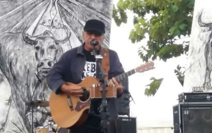 Kebo Ketan Ngawi Diramaikan Seniman, Budayawan, hingga Musisi Nasional Kebo Ketan Ngawi Diramaikan Seniman, Budayawan, hingga Musisi Nasional