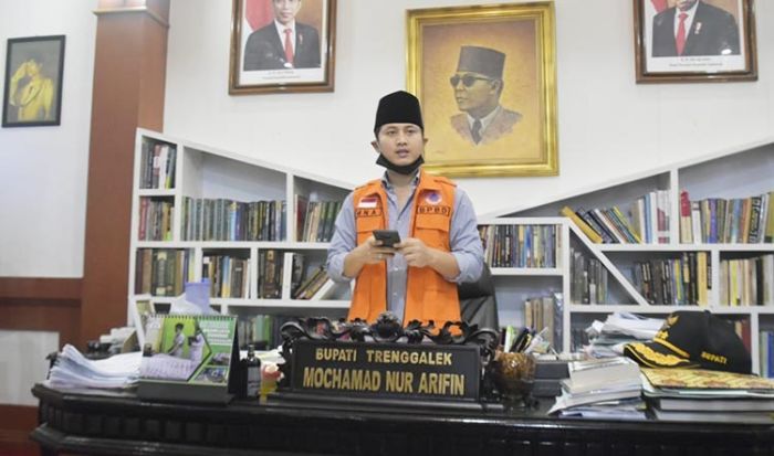 Istri dan Anak Pasien Positif Covid-19 di Trenggalek Dinyatakan Negatif Corona Istri dan Anak Pasien Positif Covid-19 di Trenggalek Dinyatakan Negatif Corona