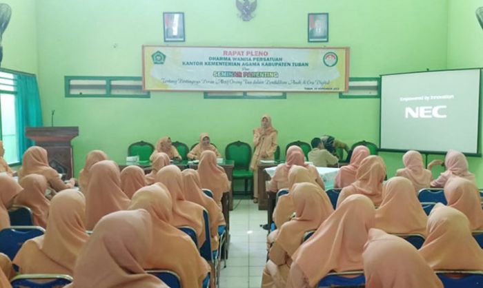 Hadapi Era Digital, Kemenag Tuban Gencarkan Seminar Parenting Hadapi Era Digital, Kemenag Tuban Gencarkan Seminar Parenting