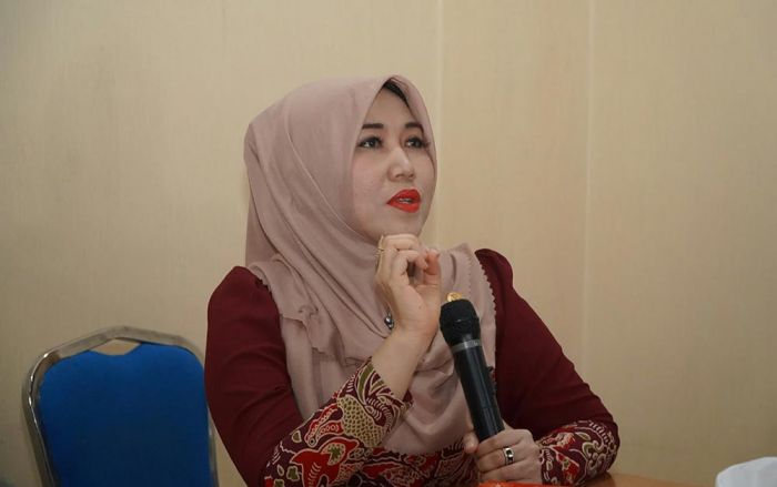 Soroti Polemik Pemecatan Guru Yogi Susilo, Ning Lia Desak Investigasi Transparan Demi Keadilan