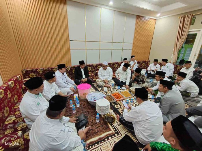 Ketum Pergunu Pimpin Doa untuk Iran, Diamini Ribuan Kiai dan Santri Tangerang