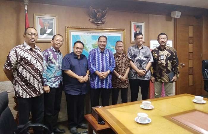 Dukung HPN 2019, Menteri Pariwisata: Ekonomi Kerakyatan Penopang Pariwisata Dukung HPN 2019, Menteri Pariwisata: Ekonomi Kerakyatan Penopang Pariwisata