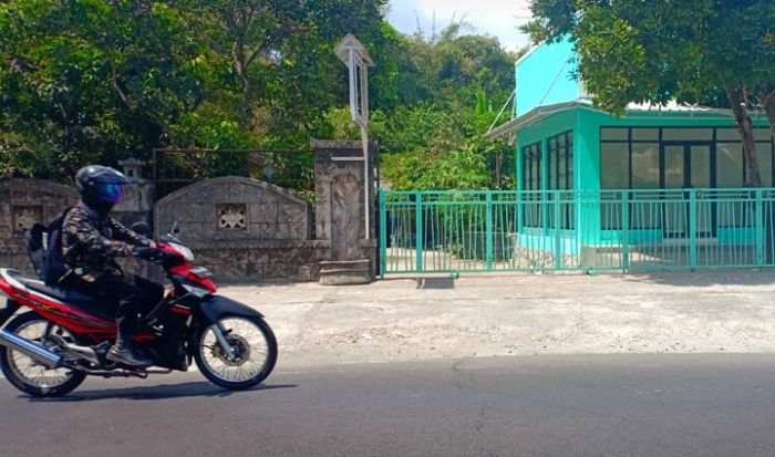5 Kardus Buku Panduan Jihad Diamankan Tim Densus 88 Saat Penangkapan Tiga Terduga Teroris di Blitar 5 Kardus Buku Panduan Jihad Diamankan Tim Densus 88 Saat Penangkapan Tiga Terduga Teroris di Blitar