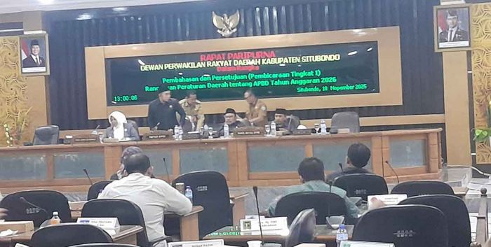 Bahas Raperda APBD 2026, DPRD Situbondo Soroti Data Kepegawaian