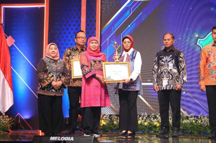 Jaga Iklim Investasi Sehat, Sidoarjo Raih Dua Kategori Investment Award Jatim 2025