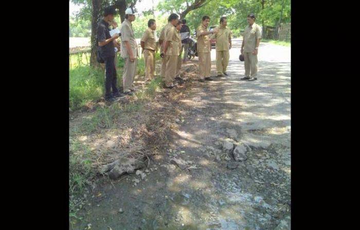 Jelang Lebaran, Jalan Rusak di Nganjuk Tak Diperbaiki Jelang Lebaran, Jalan Rusak di Nganjuk Tak Diperbaiki