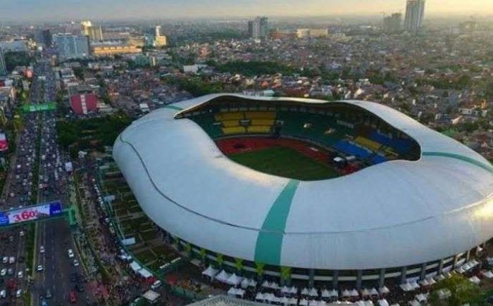 Suporter Ricuh saat Laga Persija Vs Persib, Pemkot Bekasi Bakal Kaji Ulang Penggunaan Stadion Suporter Ricuh saat Laga Persija Vs Persib, Pemkot Bekasi Bakal Kaji Ulang Penggunaan Stadion