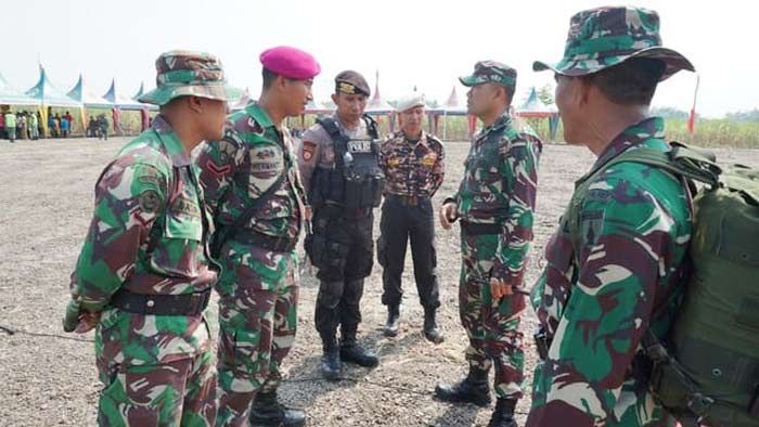 Dandim 0817 Gresik Cek Kesiapan Upacara Pembukaan TMMD ke-102 Dandim 0817 Gresik Cek Kesiapan Upacara Pembukaan TMMD ke-102