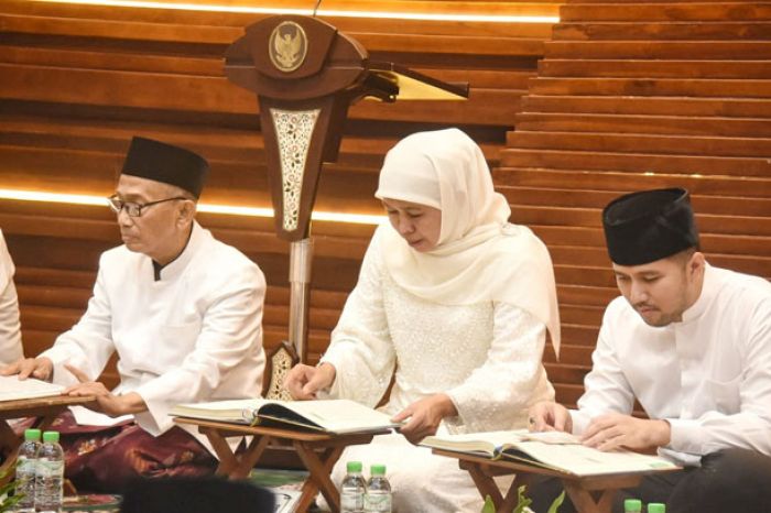 Khatam 44 Kali, Gubernur Khofifah Gelar Khotmil Qur Khatam 44 Kali, Gubernur Khofifah Gelar Khotmil Qur