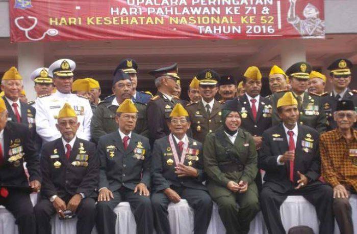 Risma: Semua Bisa jadi Pahlawan Risma: Semua Bisa jadi Pahlawan