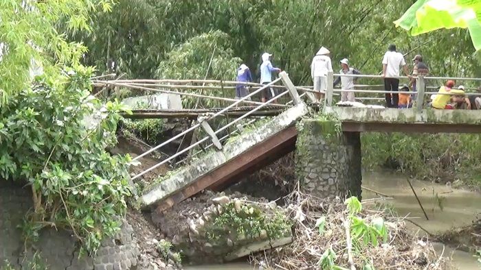 Jembatan Ambrol, Akses Jalan Antar Desa di Rejoso Nganjuk Terputus