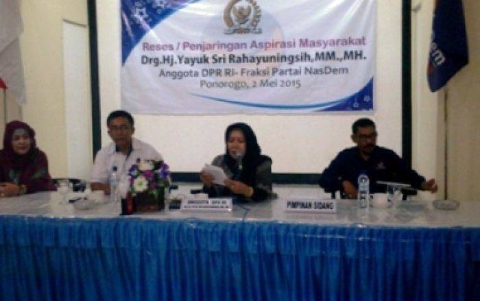 Reses ke Ponorogo, Anggota Komisi X DPR RI Diwaduli Masalah Pendidikan Reses ke Ponorogo, Anggota Komisi X DPR RI Diwaduli Masalah Pendidikan