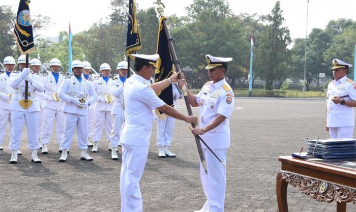 Laksamana Muda TNI Heru Kusmanto Jabat Pucuk Pimpinan Komando Armada II Laksamana Muda TNI Heru Kusmanto Jabat Pucuk Pimpinan Komando Armada II