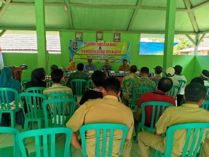 Petani di Parengan Tuban Dilatih Buat Pupuk Bokhasi Petani di Parengan Tuban Dilatih Buat Pupuk Bokhasi