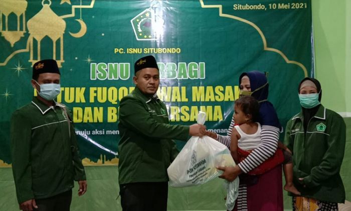 Jelang Lebaran, ISNU Situbondo Bagikan Paket Sembako kepada Warga Miskin Jelang Lebaran, ISNU Situbondo Bagikan Paket Sembako kepada Warga Miskin