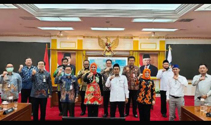 DPD Tuntas Kawal Mediasi Bupati-DPRD Jember, Hasilkan Enam Butir Kesepakatan DPD Tuntas Kawal Mediasi Bupati-DPRD Jember, Hasilkan Enam Butir Kesepakatan