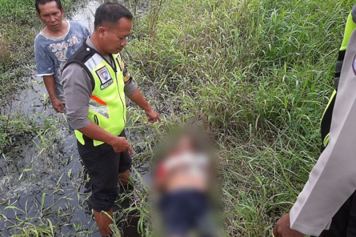 Identitas Pria Tak Dikenal yang Tertabrak KA di Turus Kediri Terungkap Identitas Pria Tak Dikenal yang Tertabrak KA di Turus Kediri Terungkap
