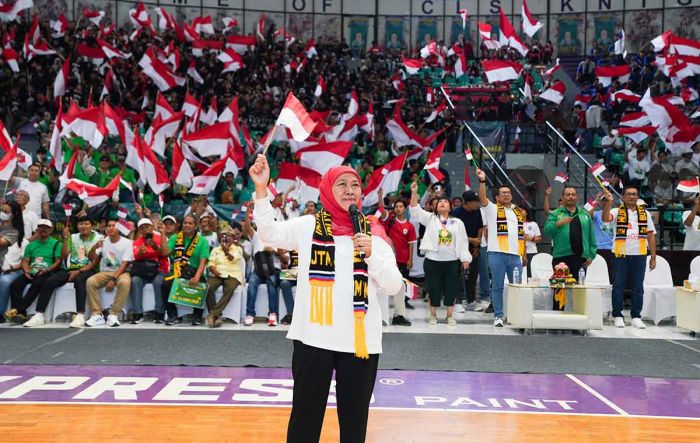 Jatim Disulap Jadi Gudangnya Atlet Nasional, Khofifah Dinobatkan Sebagai Ibu Jatim Disulap Jadi Gudangnya Atlet Nasional, Khofifah Dinobatkan Sebagai Ibu
