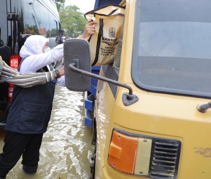 Anggaran dari APBN, Khofifah: Perlu Pembangunan Floodway Sungai Kemuning, Atasi Banjir Sampang Anggaran dari APBN, Khofifah: Perlu Pembangunan Floodway Sungai Kemuning, Atasi Banjir Sampang