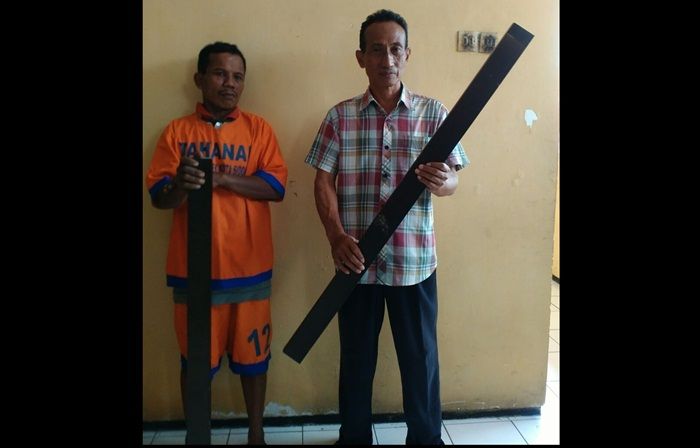 Terpeleset di Sungai, Pencuri Kambuhan Asal Krian Tertangkap Basah Beneran Terpeleset di Sungai, Pencuri Kambuhan Asal Krian Tertangkap Basah Beneran