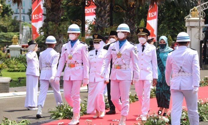 Bupati dan Wakil Bupati Resmi Dilantik, Ini Harapan Warga Kabupaten Blitar Bupati dan Wakil Bupati Resmi Dilantik, Ini Harapan Warga Kabupaten Blitar