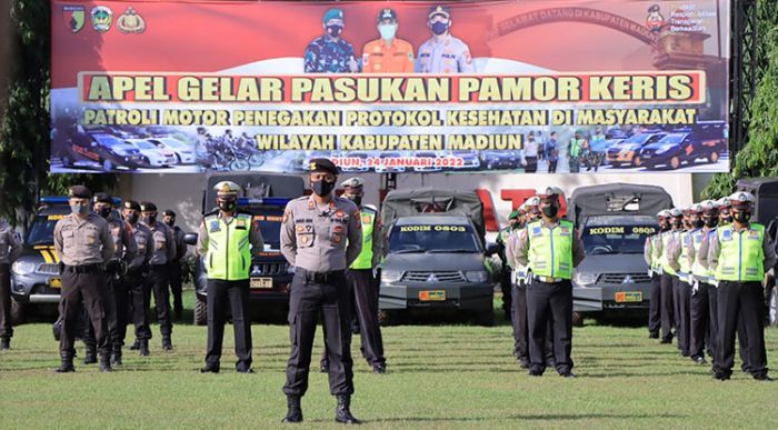 Polres Madiun Gelar Apel Pasukan Pamor Keris Polres Madiun Gelar Apel Pasukan Pamor Keris