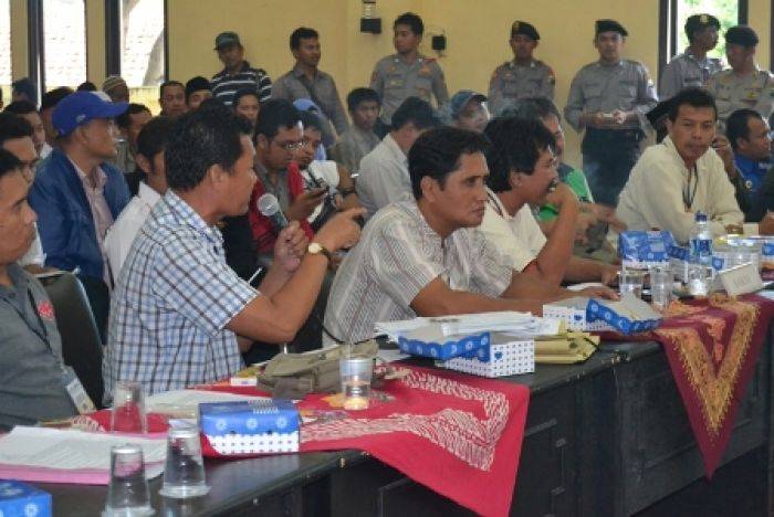 Skorsing Warnai Rekapitulasi Suara KPU Sampang 