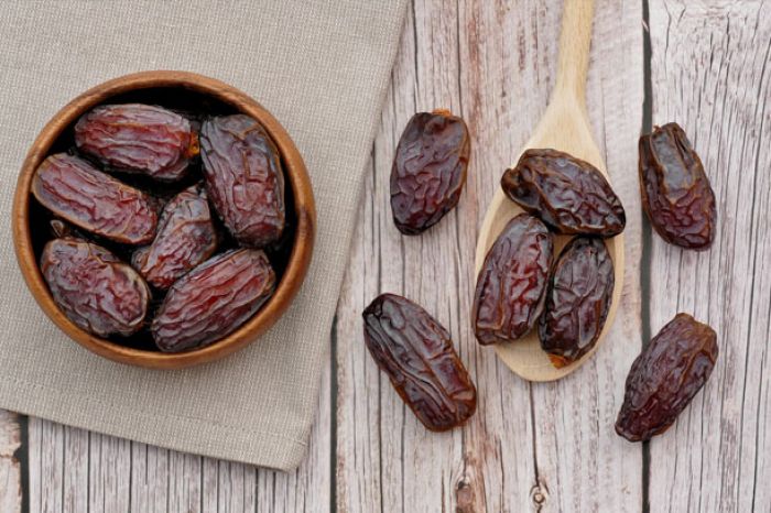 9 Manfaat Kurma Bagi Kesehatan Tubuh 9 Manfaat Kurma Bagi Kesehatan Tubuh