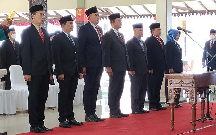 Resmi Dilantik, ini Pesan Bupati Irsyad kepada Sekda Kabupaten Pasuruan Resmi Dilantik, ini Pesan Bupati Irsyad kepada Sekda Kabupaten Pasuruan