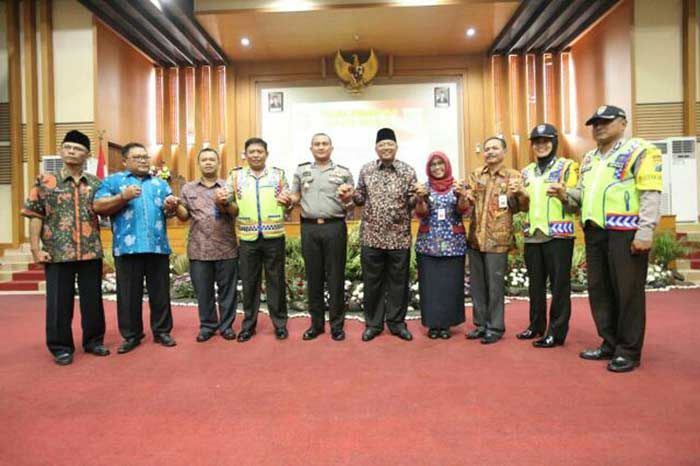 Awasi Penggunaan Dana Desa, Polres dan Pemkab Malang Teken MoU Awasi Penggunaan Dana Desa, Polres dan Pemkab Malang Teken MoU