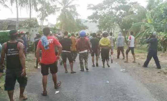 Buntut Insiden Tambang Tumpang Pitu Banyuwangi, Pansus Tambang Panggil Azwar Anas Buntut Insiden Tambang Tumpang Pitu Banyuwangi, Pansus Tambang Panggil Azwar Anas