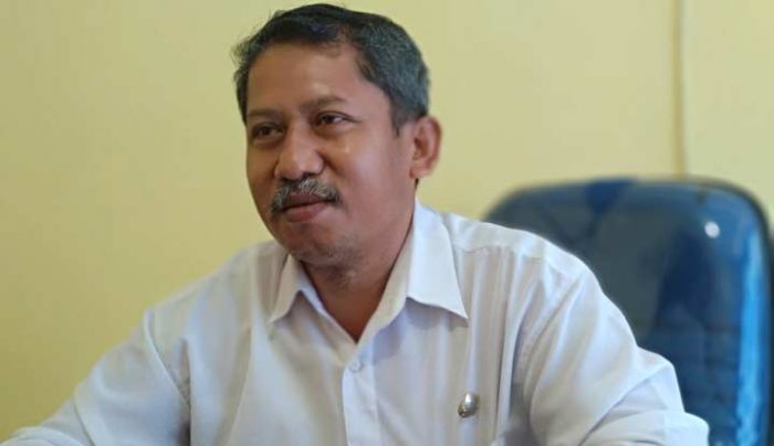 Komisioner KPU dan Bawaslu Pacitan Terima Uang Kehormatan ke-13 Komisioner KPU dan Bawaslu Pacitan Terima Uang Kehormatan ke-13