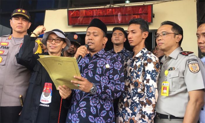 DPRD dan Forkopimda Jember Sepakati Tuntutan Petani, Janji Teruskan ke Bupati