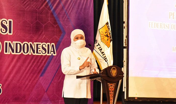 Hadiri Pelantikan Forki Jatim, Gubernur Khofifah Ajak Implementasikan Mars Patriot Olahraga Hadiri Pelantikan Forki Jatim, Gubernur Khofifah Ajak Implementasikan Mars Patriot Olahraga