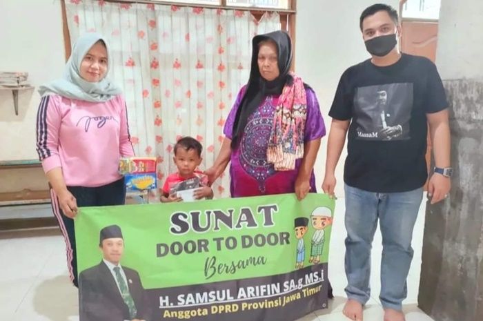 Anggota DPRD Jatim Samsul Arifin Beri Layanan Sunat Door to Door Anggota DPRD Jatim Samsul Arifin Beri Layanan Sunat Door to Door