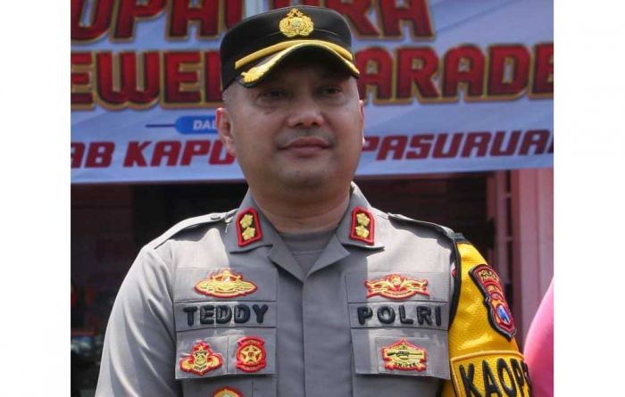 Polres Pasuruan Tegaskan Tak Ada Izin Aktivitas Sound Horeg Dalam Kampanye Paslon 01 dan 02 Polres Pasuruan Tegaskan Tak Ada Izin Aktivitas Sound Horeg Dalam Kampanye Paslon 01 dan 02