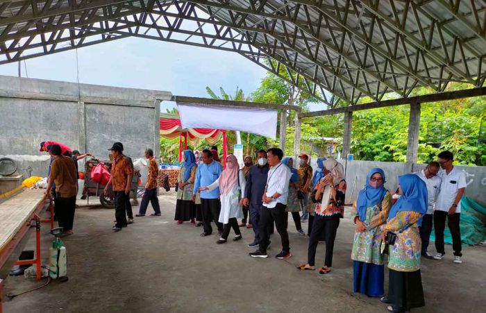 Resmi Beroperasi, DLHK Sidoarjo Apresiasi TPST-3R Merpati Putih