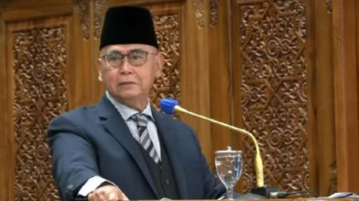 Syahadat Az Zaytun: Tiada Negara Kecuali Negara Islam, Panji Gumilang Dianggap Nabi Baru Syahadat Az Zaytun: Tiada Negara Kecuali Negara Islam, Panji Gumilang Dianggap Nabi Baru