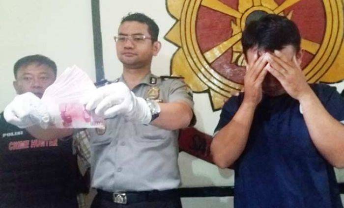 Sopir Gojek di Surabaya Edarkan Upal Sopir Gojek di Surabaya Edarkan Upal