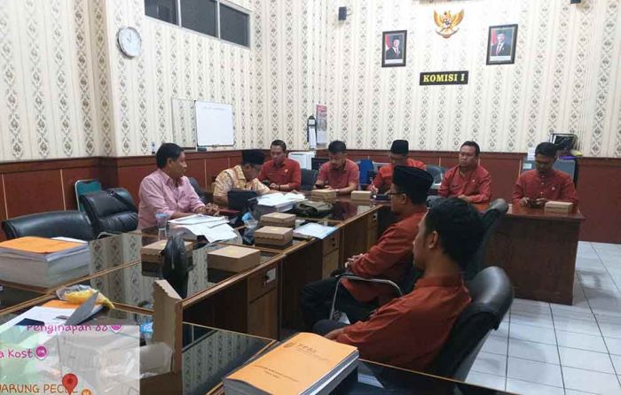 Komisi I DPRD Situbondo Gelar Raker, Bahas KUA-PPAS 2026 dan Tekankan Penguatan Kelembagaan OPD Komisi I DPRD Situbondo Gelar Raker, Bahas KUA-PPAS 2026 dan Tekankan Penguatan Kelembagaan OPD
