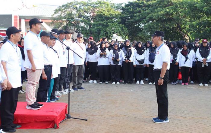 Ribuan Guru di Kota Pasuruan Ikuti Jalan Sehat Peringatan Hari PGRI ke-79 dan HGN Ribuan Guru di Kota Pasuruan Ikuti Jalan Sehat Peringatan Hari PGRI ke-79 dan HGN