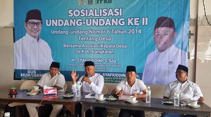 Gandeng AKD se-Kabupaten Bangkalan, Syafiuddin Gelar Sosialisasi UU Desa