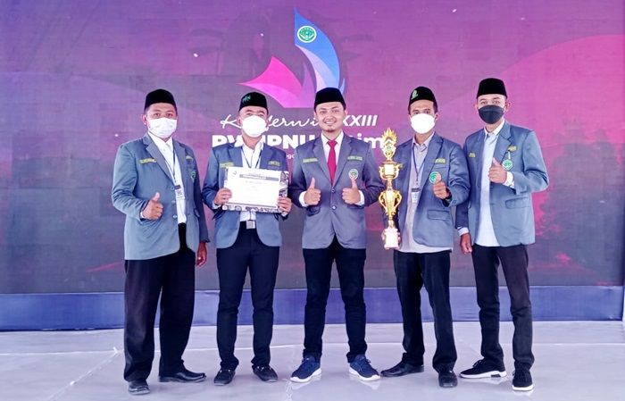 Luar Biasa, IPNU Tuban Raih Penghargaan Organisasi Terbaik se-Jatim Luar Biasa, IPNU Tuban Raih Penghargaan Organisasi Terbaik se-Jatim