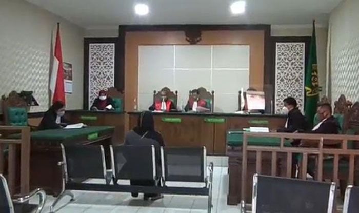 Ibu Dua Anak yang Dituduh Mertuanya Mencuri BPKB Jalani Sidang Pembelaan di PN Sidoarjo Ibu Dua Anak yang Dituduh Mertuanya Mencuri BPKB Jalani Sidang Pembelaan di PN Sidoarjo