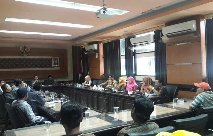 Petani Garam Tuding Ada Permainan Izin Importir Garam Impor Petani Garam Tuding Ada Permainan Izin Importir Garam Impor