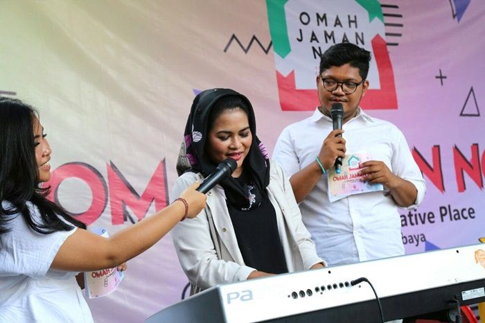 Puti Ajak Anak Milenial Bangun Ekonomi Kreatif di Jatim Puti Ajak Anak Milenial Bangun Ekonomi Kreatif di Jatim