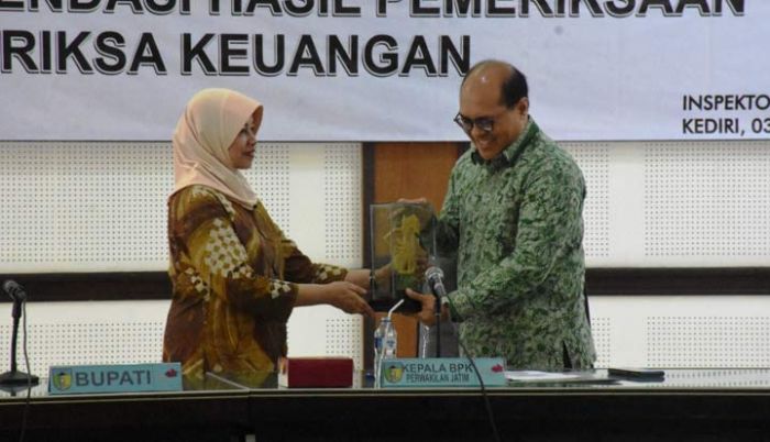 Kabupaten Kediri Capai 98,95% Tindak Lanjut Rekomendasi BPK, Peringkat 2 se-Provinsi Jawa Timur Kabupaten Kediri Capai 98,95% Tindak Lanjut Rekomendasi BPK, Peringkat 2 se-Provinsi Jawa Timur